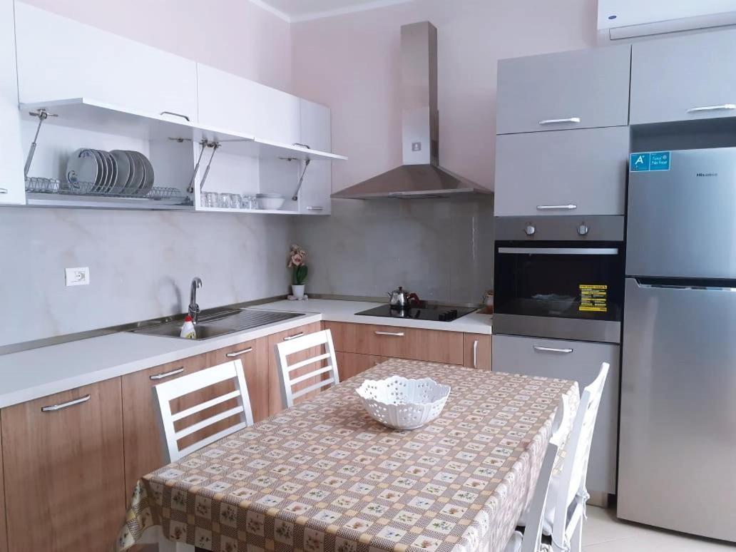 Beach Apartments Era Orikum Luaran gambar