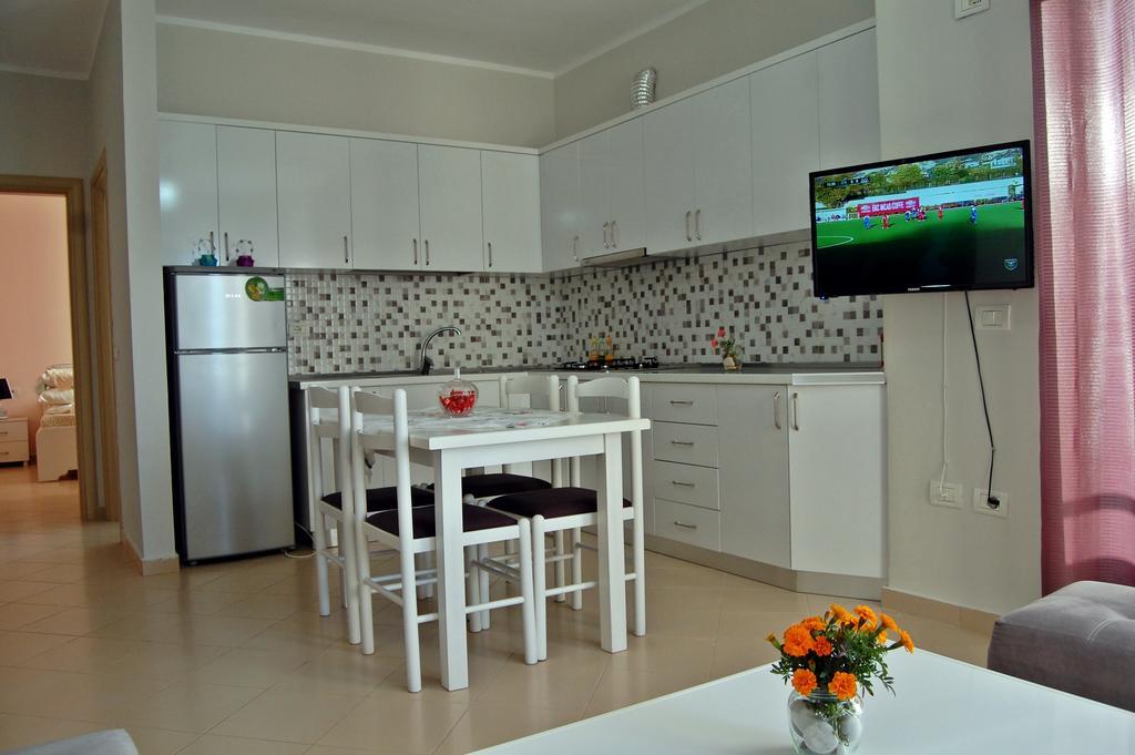 Beach Apartments Era Orikum Luaran gambar