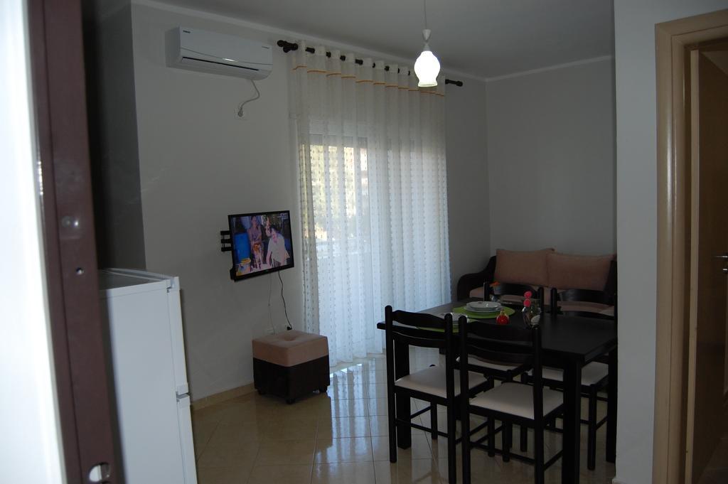 Beach Apartments Era Orikum Luaran gambar