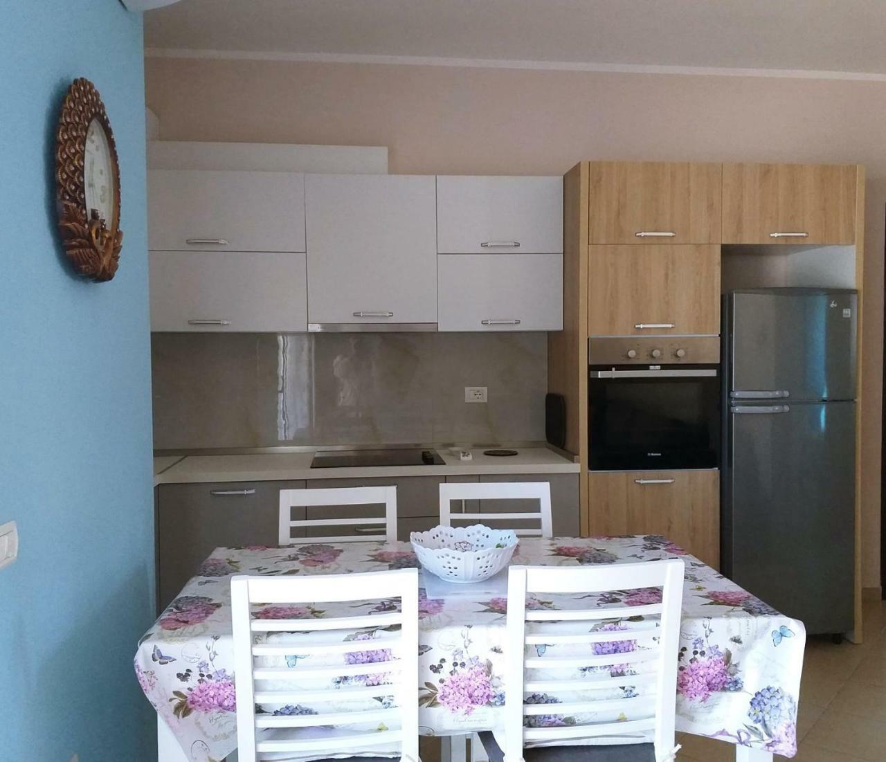 Beach Apartments Era Orikum Luaran gambar